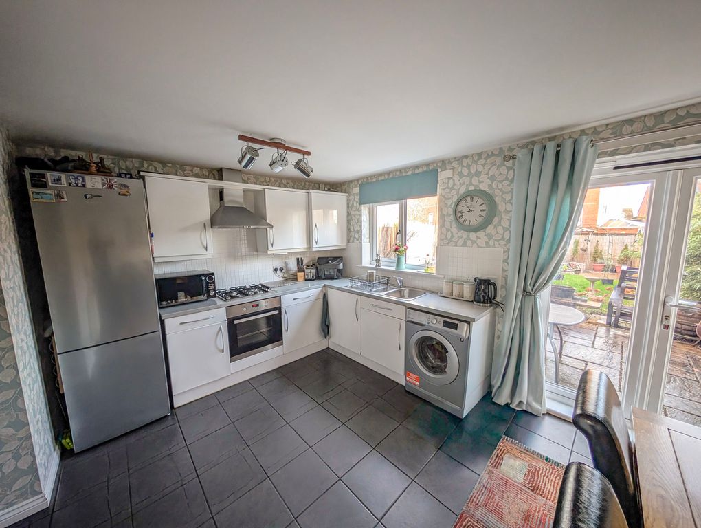 Property photo 2 of 13