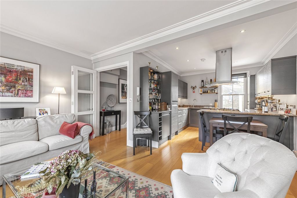 Property photo 2 of 35 Picture No. 06