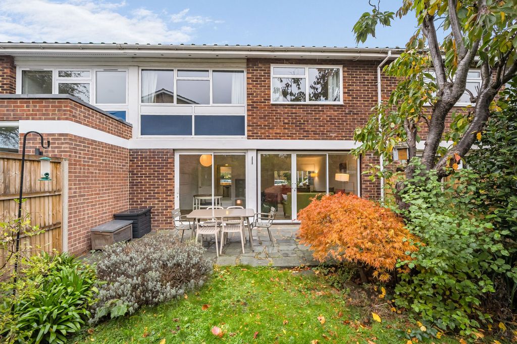 Property photo 3 of 14