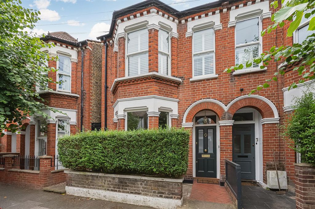 Property photo 1 of 19
