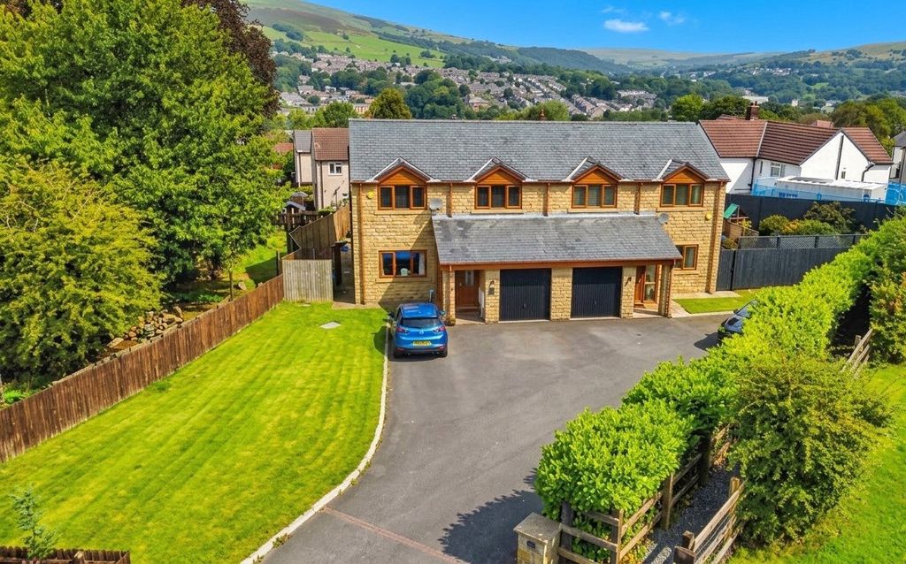 Property photo 1 of 29 Picture No. 39