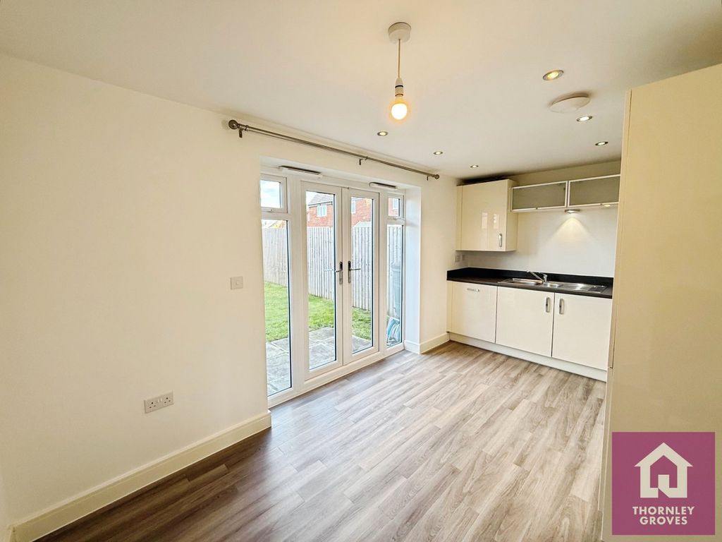 Property photo 3 of 14 Picture No. 10