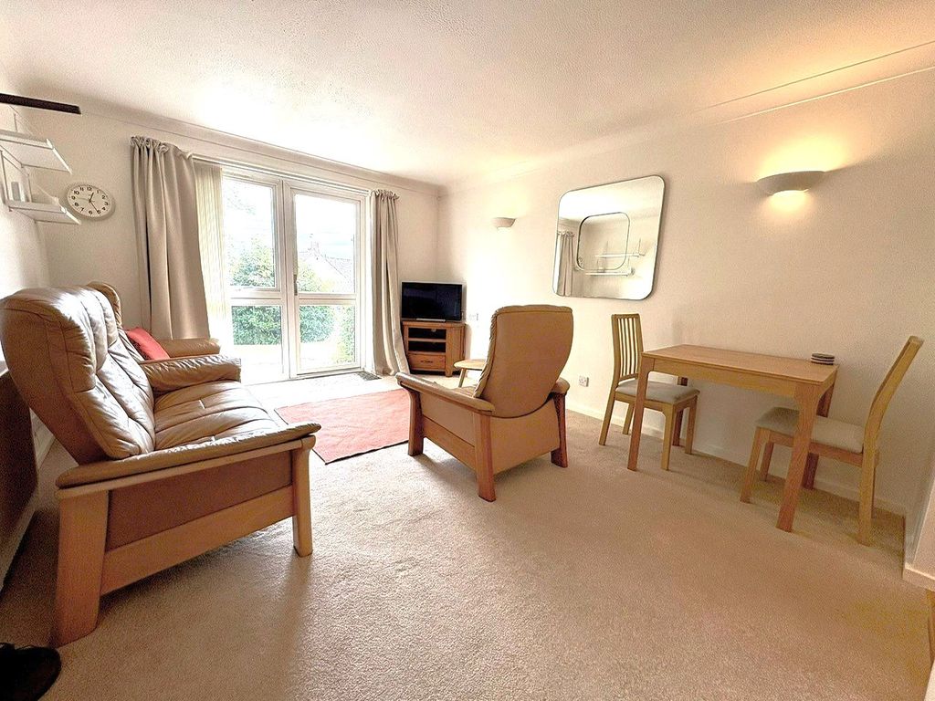 Property photo 3 of 10 Picture No. 22