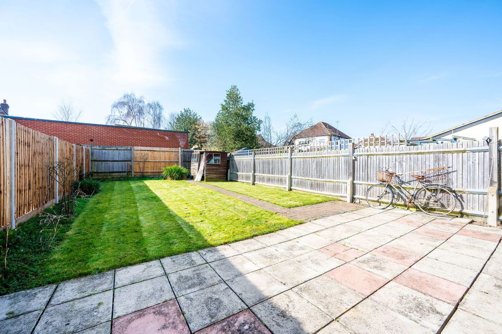 Property photo 3 of 18