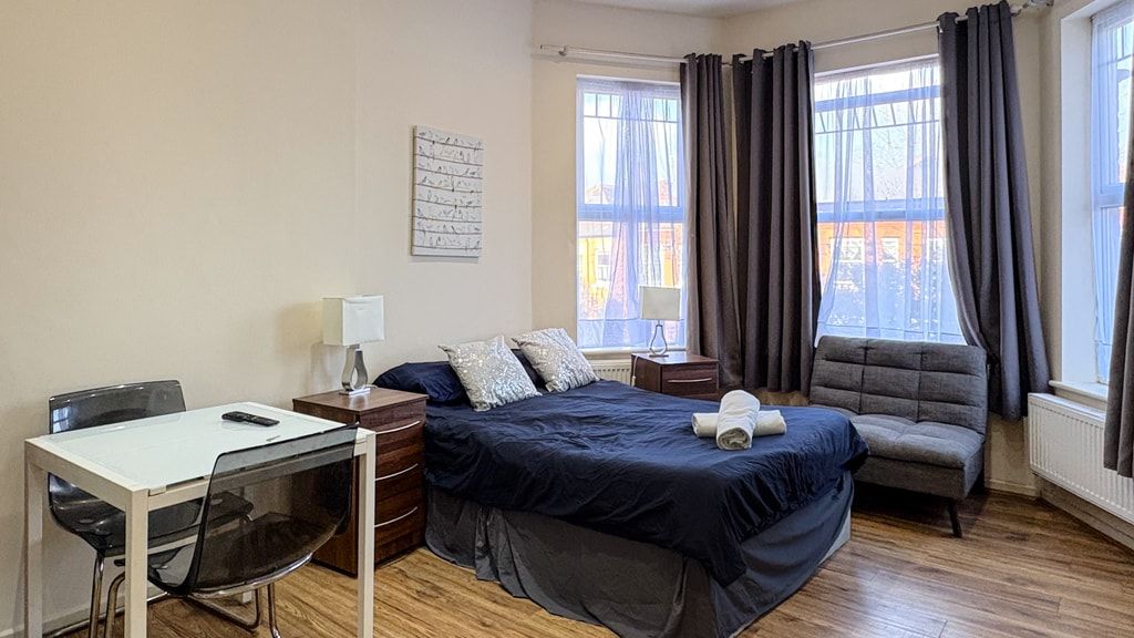 Property photo 1 of 5