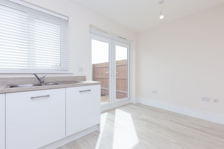 Property photo 3 of 8 190604