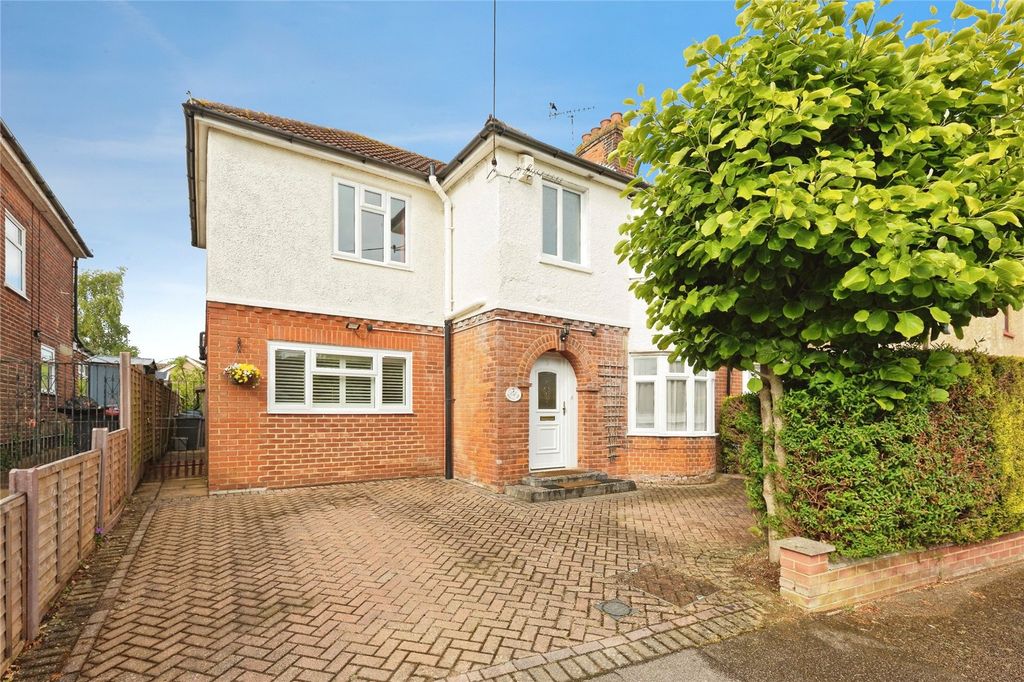 Property photo 2 of 18 Picture No. 10