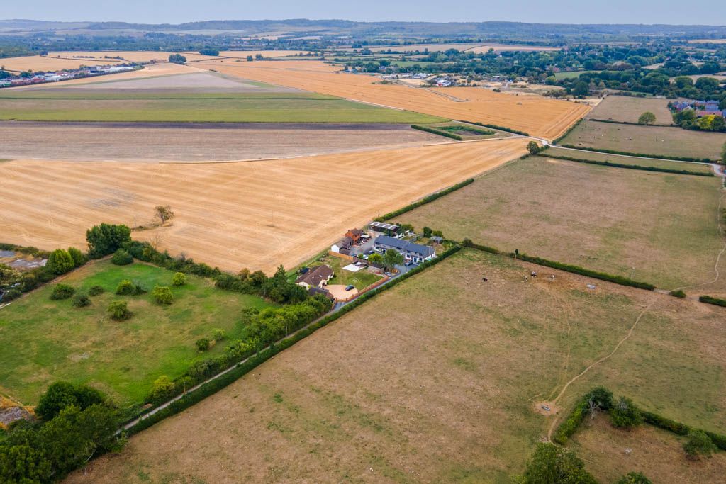 Property photo 2 of 19 Outside