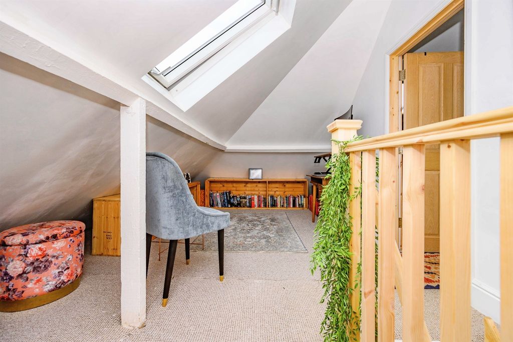 Additional image 13 of 3 bed detached bungalow for saleWycombe Way, Luton LU3