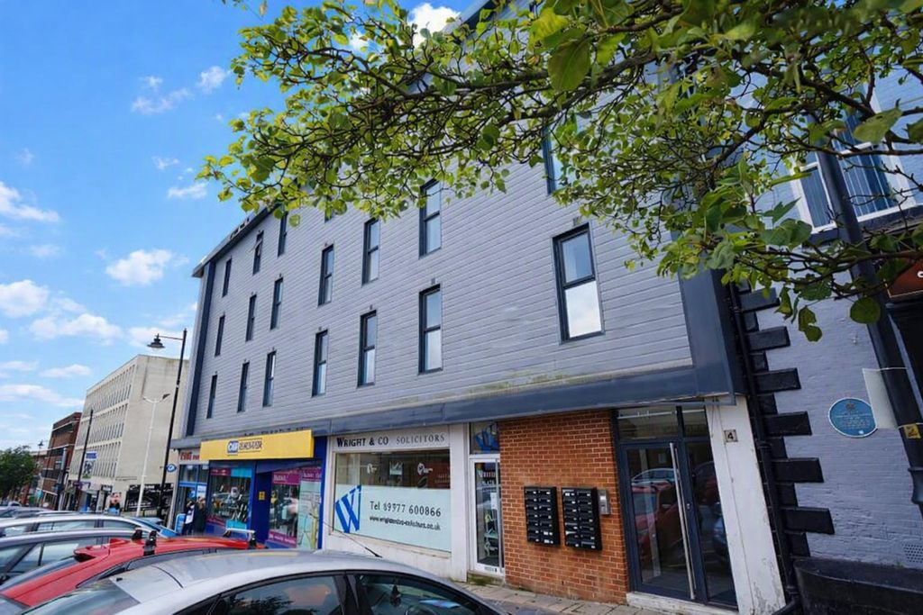 Property photo 1 of 5 Micklegate Front Shot.Png