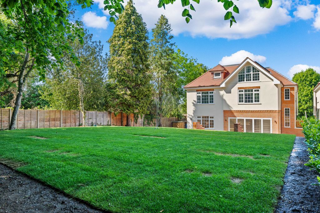 7 bed detached house for saleAddiscombe Road, Surrey CR0