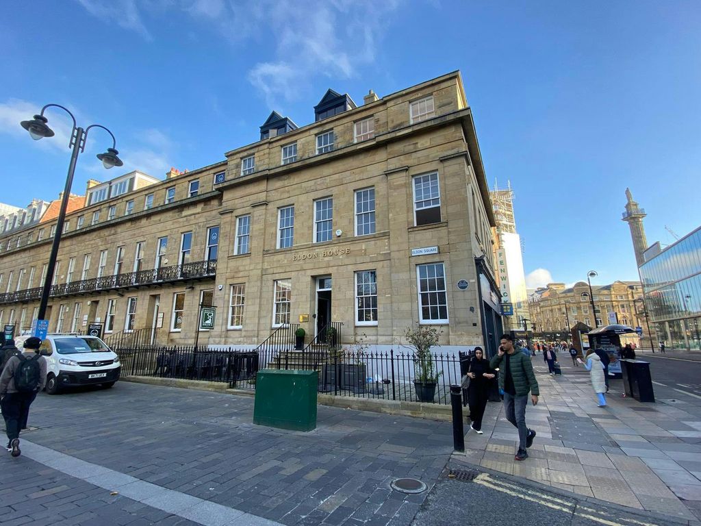 Property photo 1 of 4 Tcpw8436.Jpg