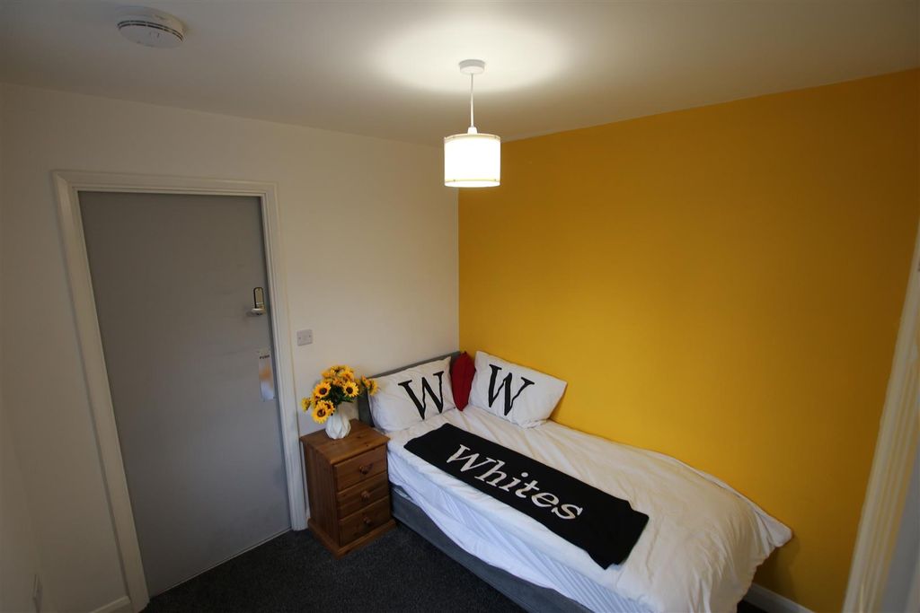 Property photo 2 of 7 Img_3213.Jpg