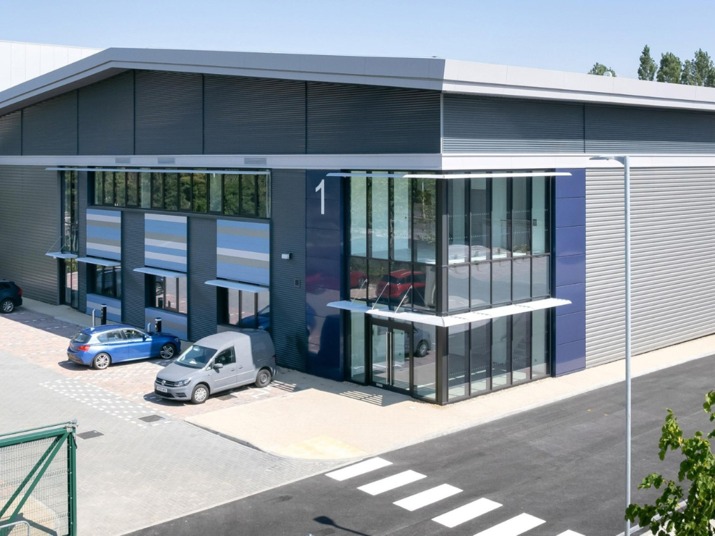 Property photo 2 of 12