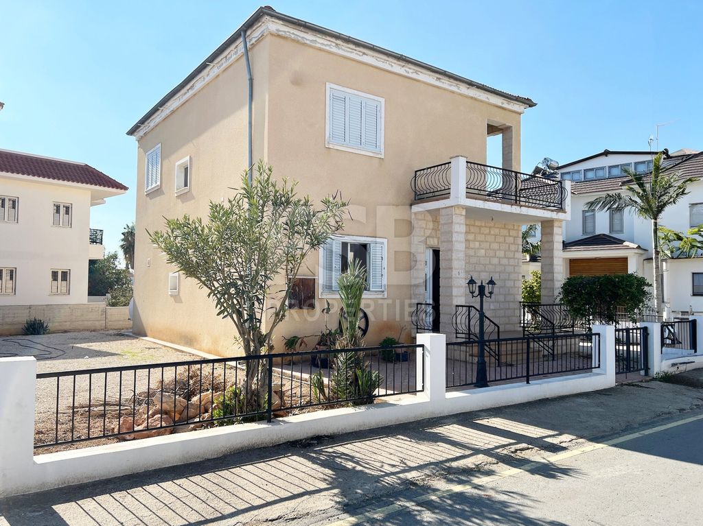 Property photo 1 of 22