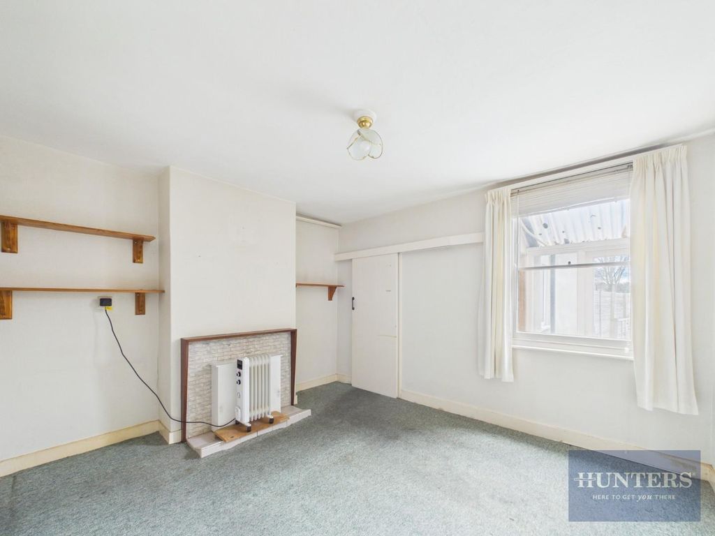 Property photo 3 of 12 Dining Room