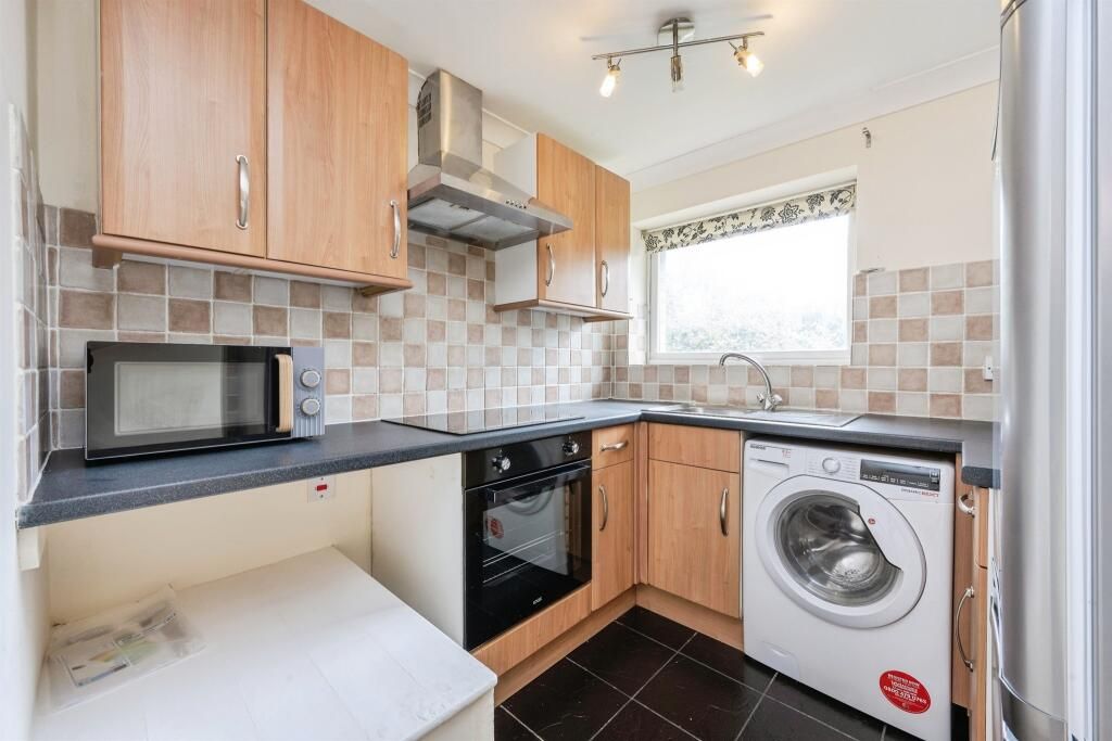 Property photo 3 of 10