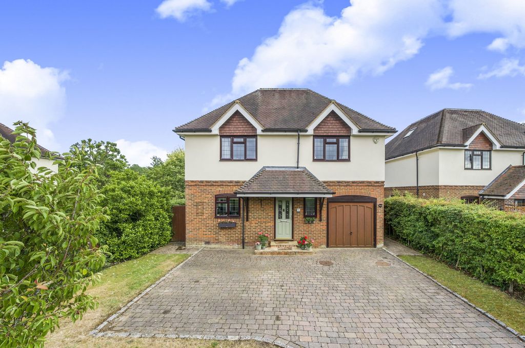 Property photo 1 of 23