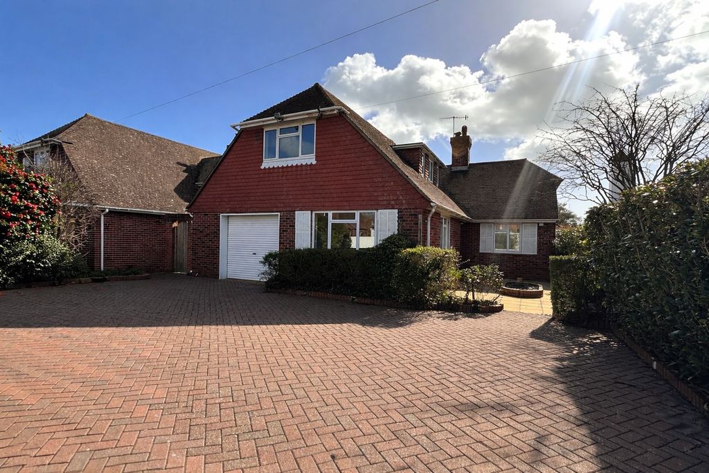 Property photo 1 of 25
