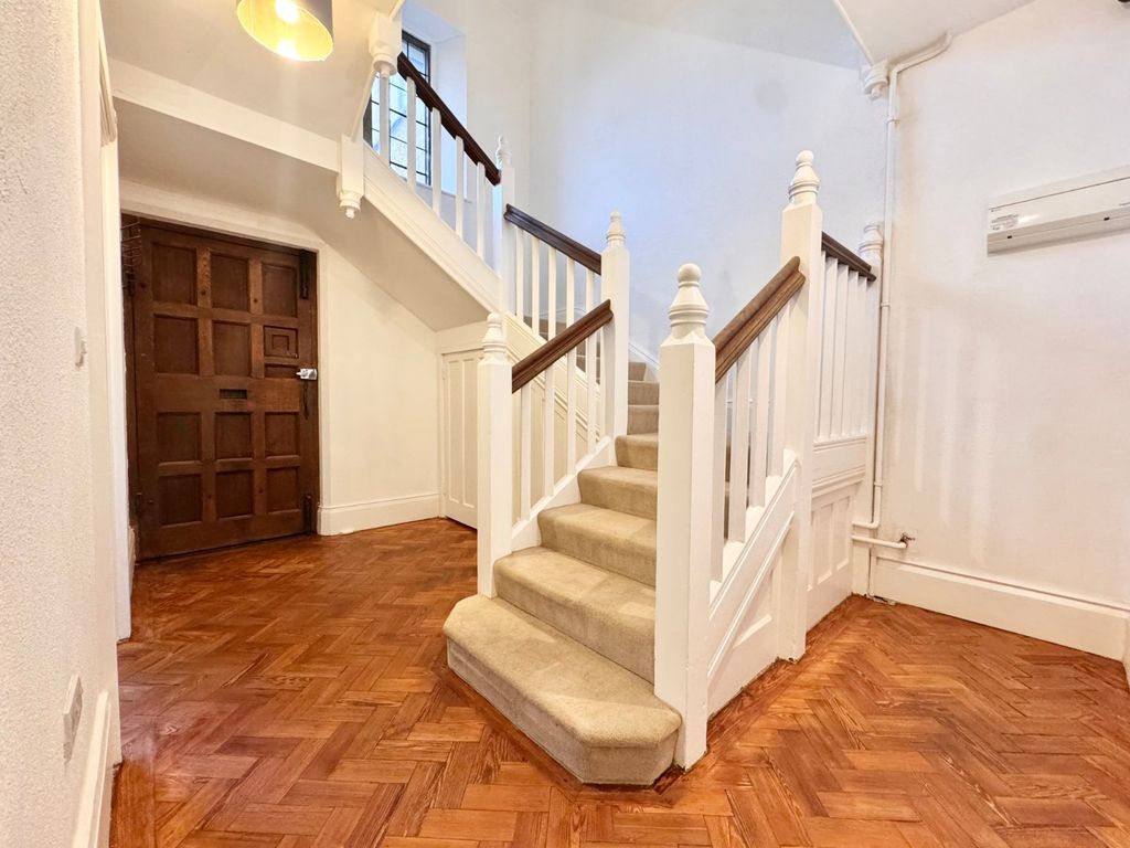 Property photo 2 of 11 Picture No. 26