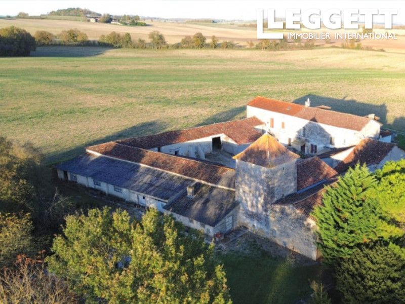 Property photo 1 of 10