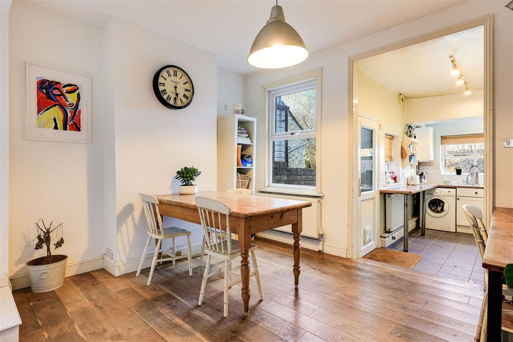 Property photo 3 of 12 Img_1702.Jpg