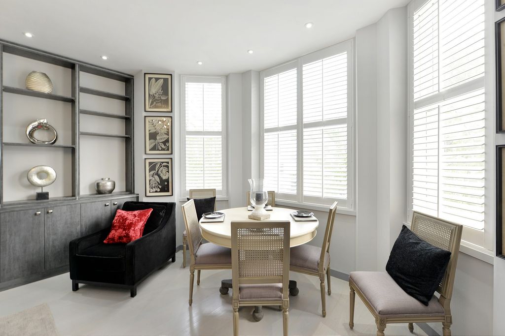 Property photo 3 of 14 Picture 3