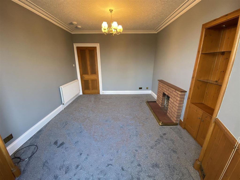 Property photo 3 of 12 3.Jpg