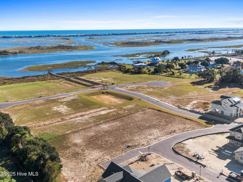 Property photo 1 of 26