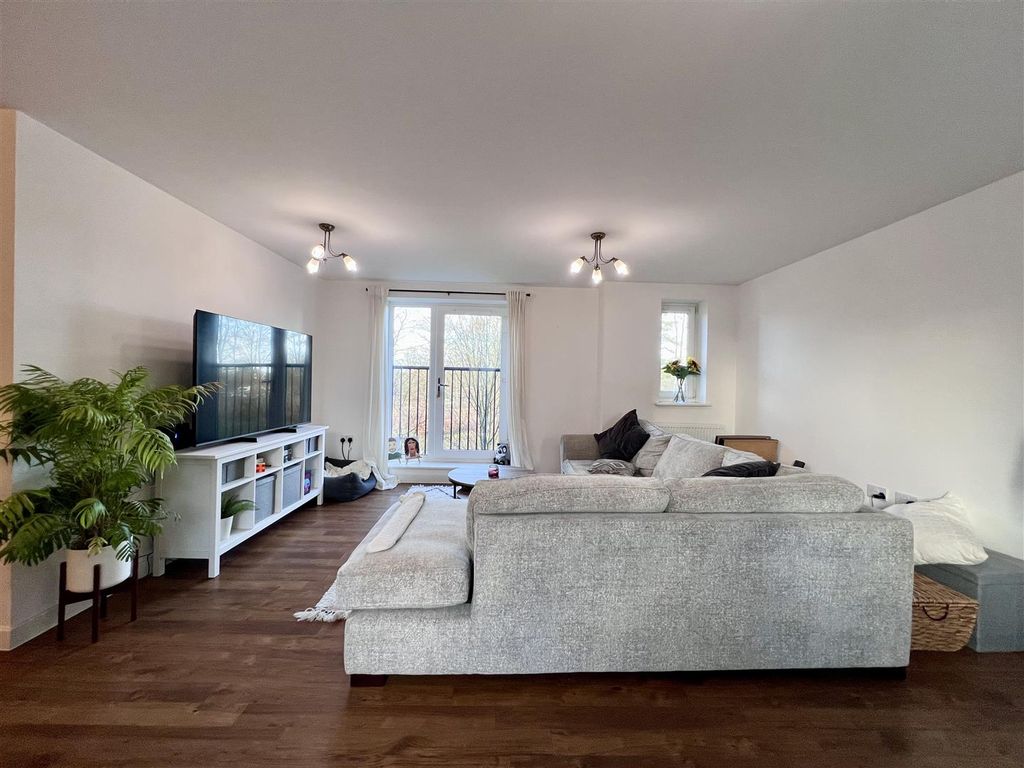 Property photo 2 of 9 Img_0643.Jpeg