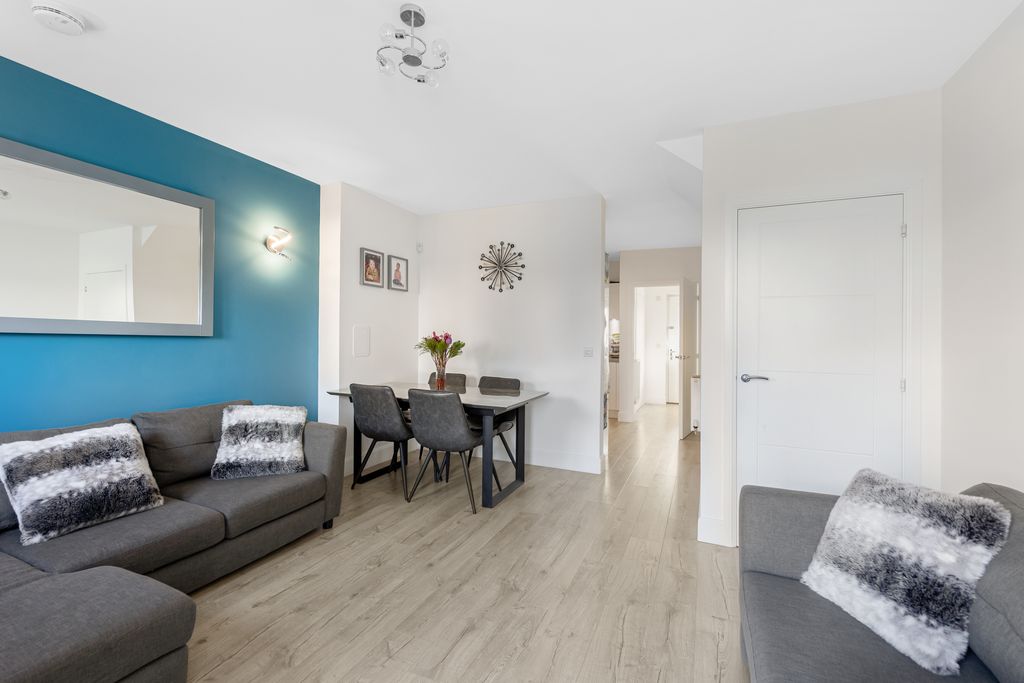 Property photo 3 of 23 Property Image 3