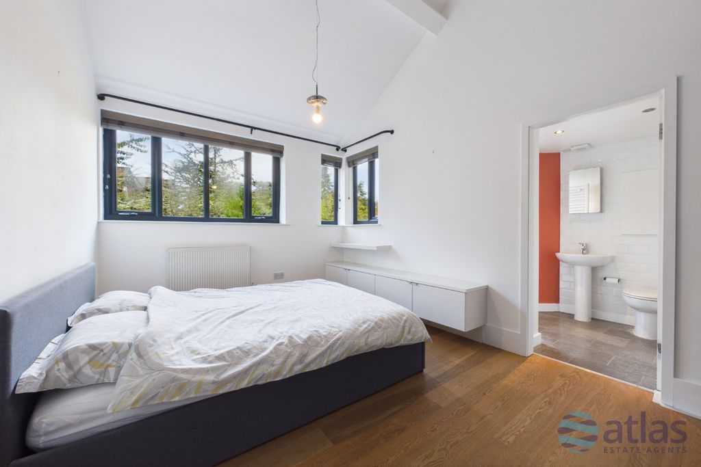 Property photo 3 of 29 Bedroom One
