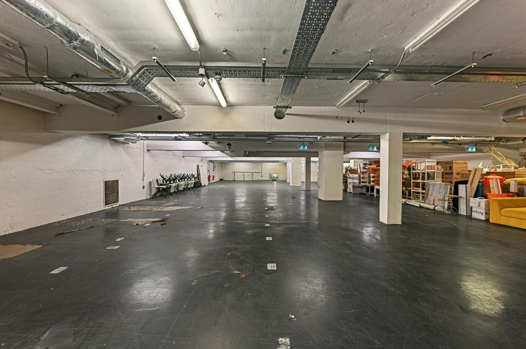 Property photo 3 of 17 Ol-Bc-76Eastroad-7.Jpg