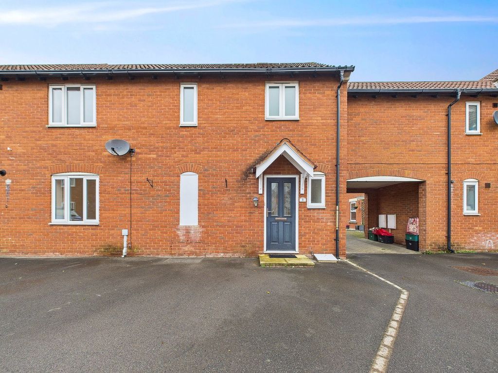 Property photo 3 of 32