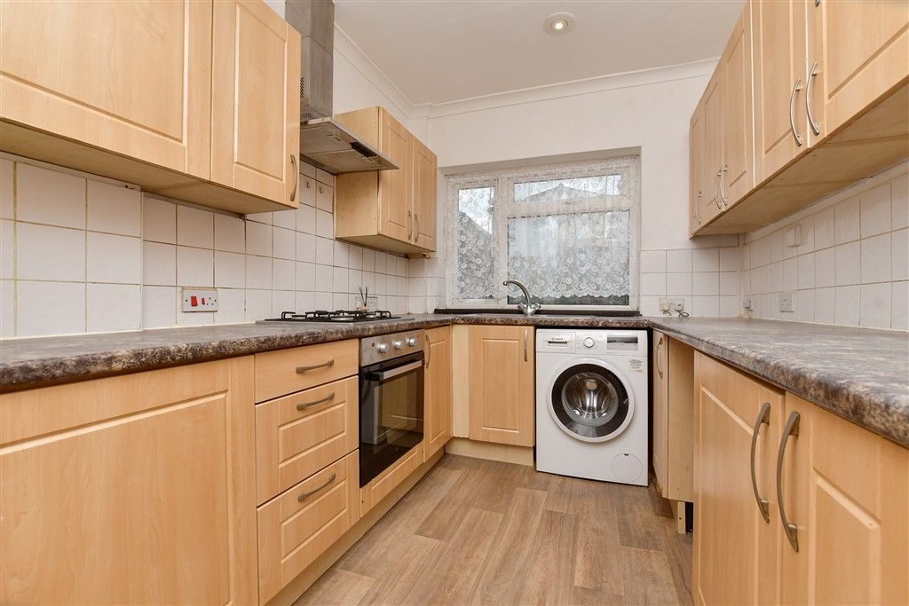 Property photo 2 of 19 Kitchen