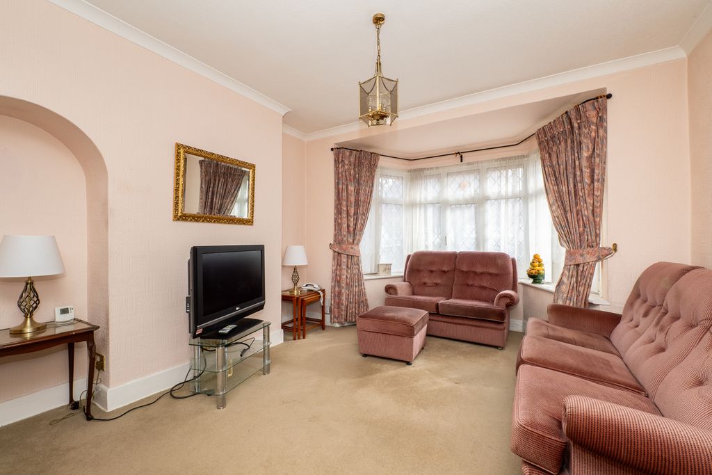 Property photo 2 of 18 Picture No. 05