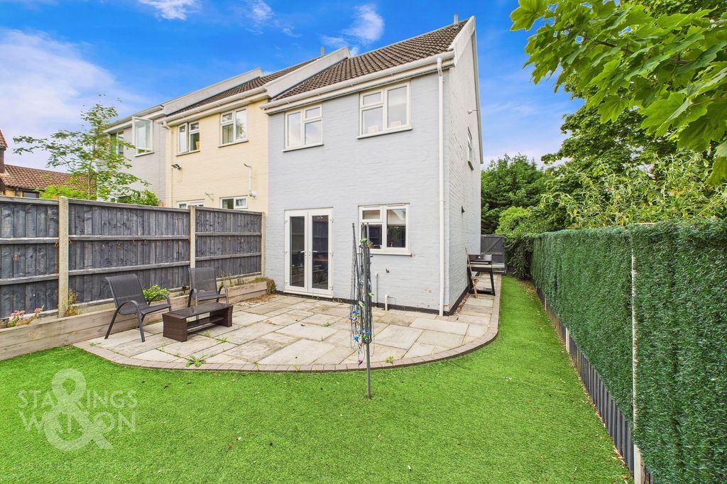 Property photo 1 of 19