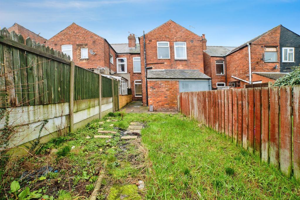 Property photo 2 of 17