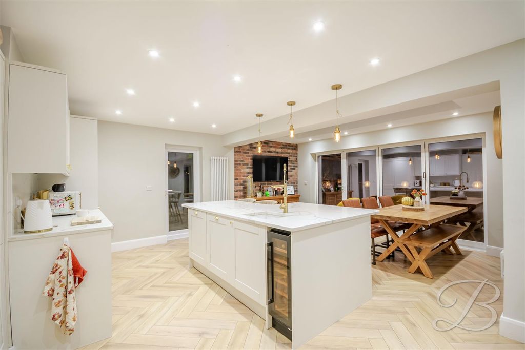 Property photo 2 of 41 Ccltd-33.Jpg