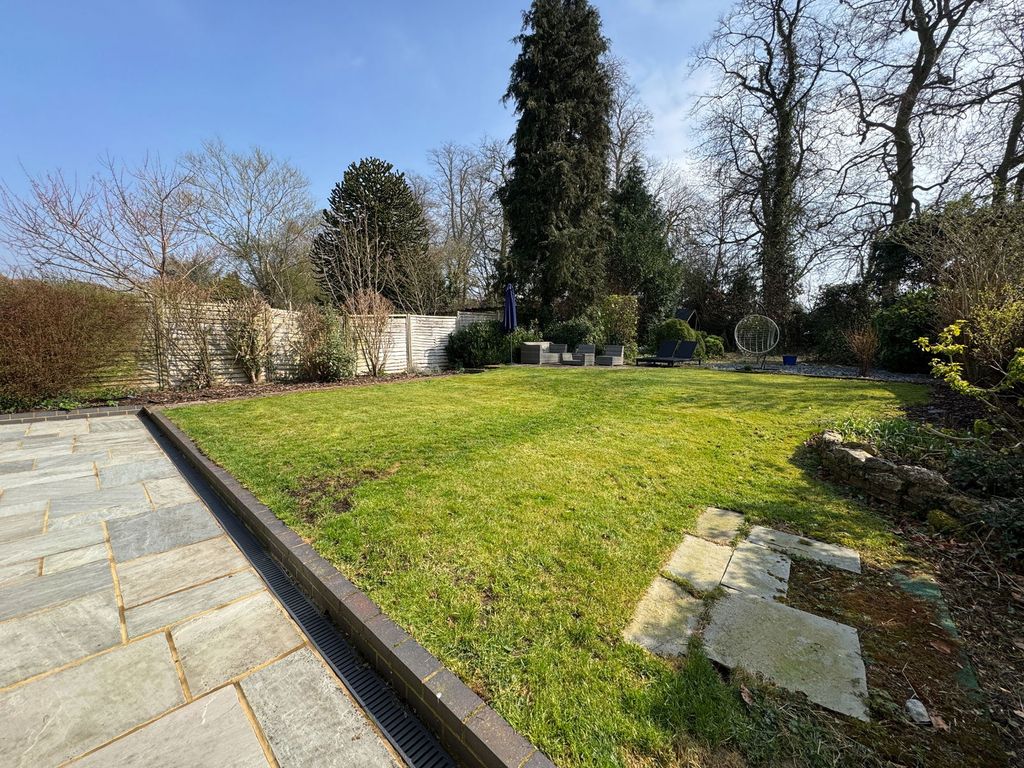 Property photo 3 of 22