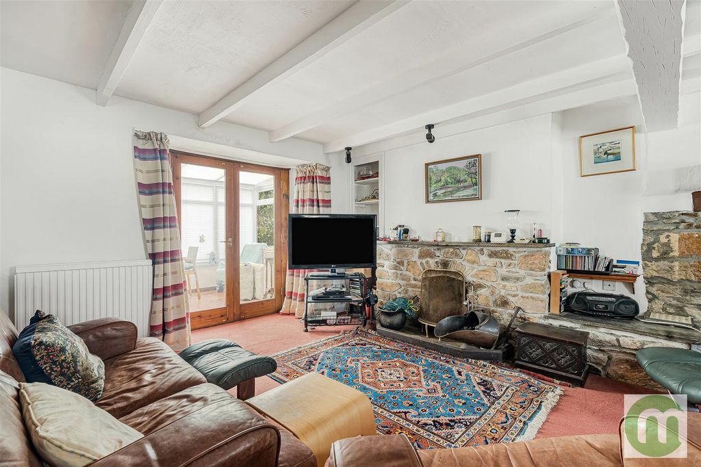 Property photo 2 of 26 17_74516_Watermarked.Jpg