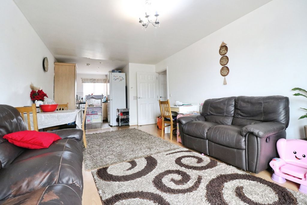 Property photo 3 of 11 Photo 21