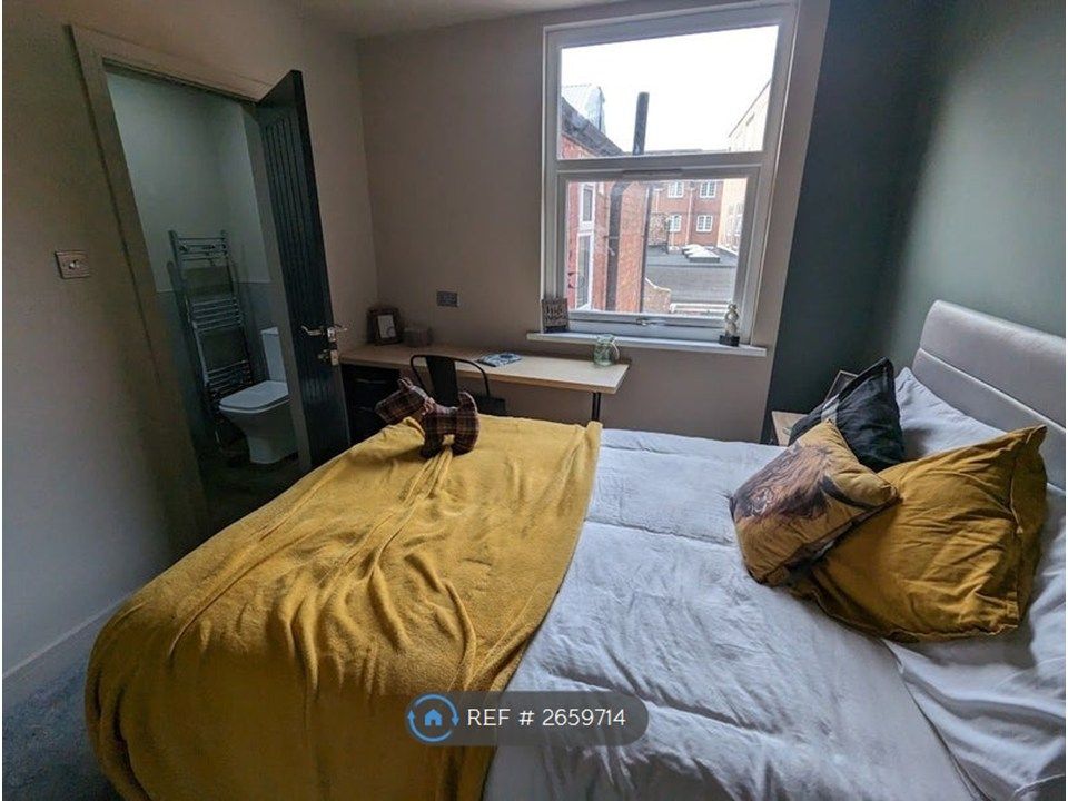 Property photo 3 of 6