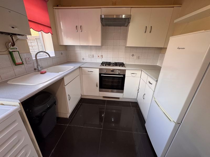 Property photo 1 of 17 Photo 23