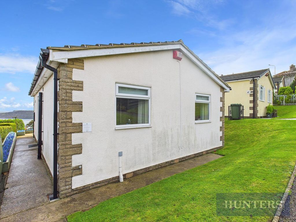 Property photo 2 of 15 Exterior