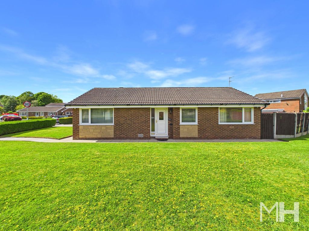 Property photo 1 of 26 Front (Exterior)