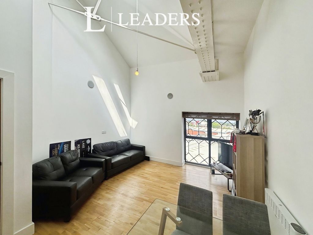 Property photo 2 of 9 Pbox-Img.Jpg