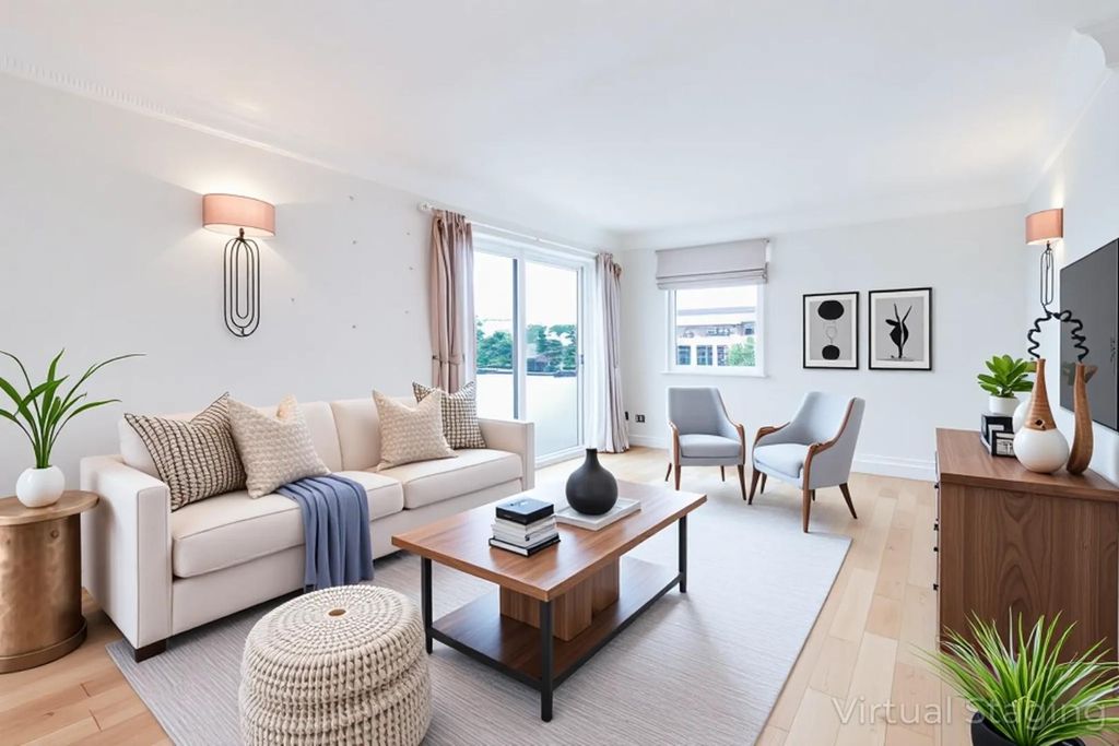 Property photo 2 of 23 2-Bed-Montpellier1.Jpg