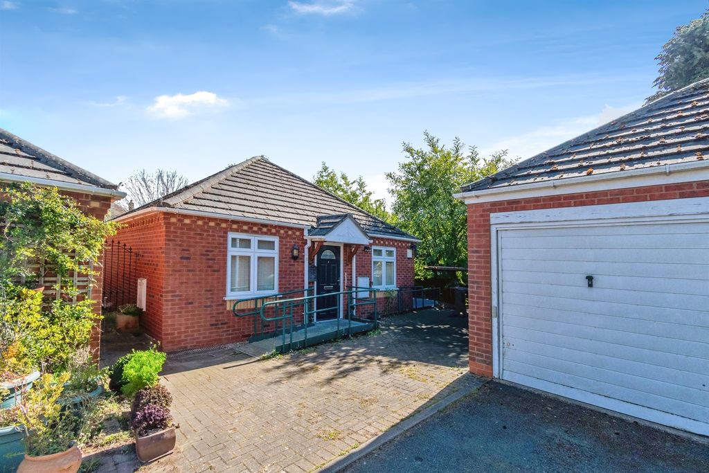 Property photo 1 of 16