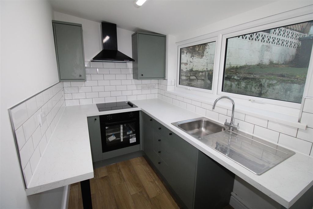 Property photo 1 of 10 Img_0512.Jpg